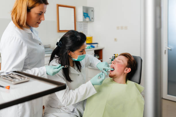 Best Emergency Dental Services for Seniors in Great Neck, NY